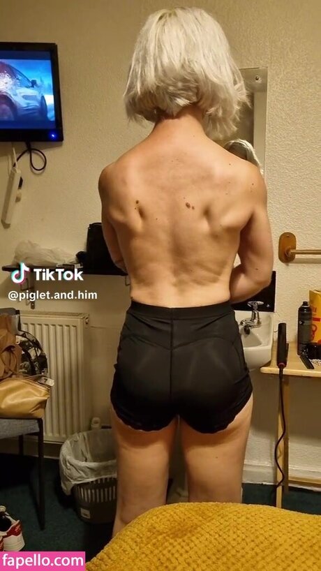 Piglet And Him Foto desnuda filtrada de OnlyFans de Piglet And Him #3