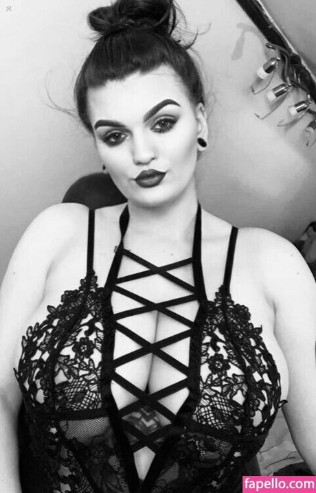 Zoe O'Neill