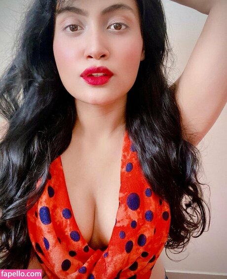 Foto desnuda filtrada de OnlyFans de Manvi Chugh
