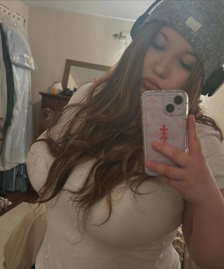 Foto desnuda filtrada de OnlyFans de Coffing0r3