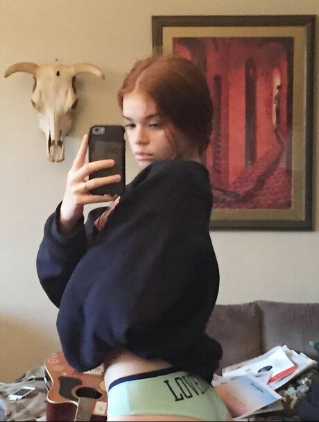 Foto desnuda filtrada de OnlyFans de Hopeweber