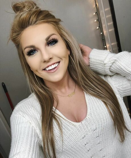 Foto desnuda filtrada de OnlyFans de Sophie Swaney