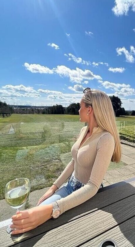 Foto desnuda filtrada de OnlyFans de Eilidh Scott
