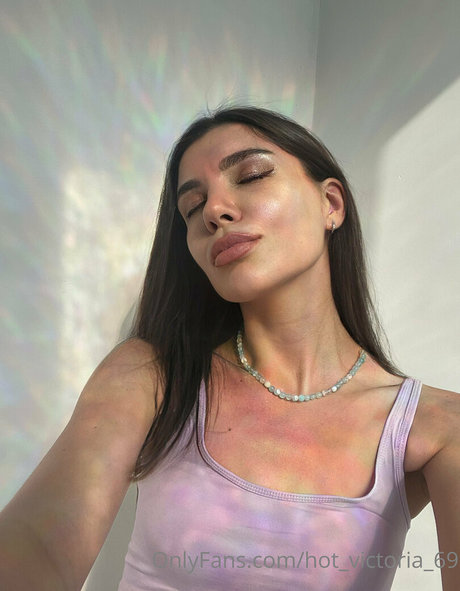 Hot_victoria_69