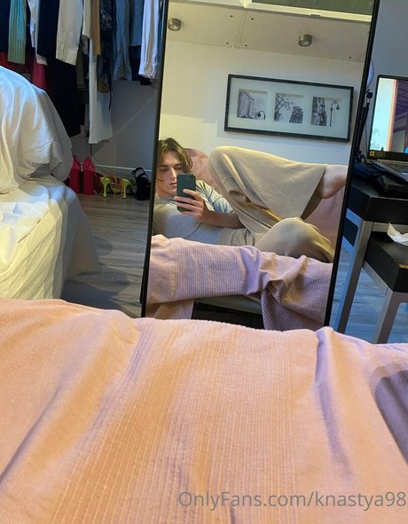 Knastya98