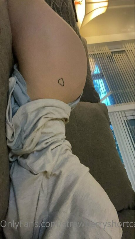 Strawberryshortcakes420