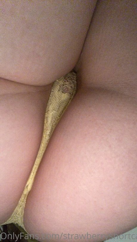 Strawberryshortcakes420