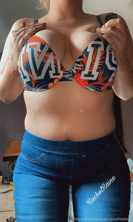 Foto desnuda filtrada de OnlyFans de Rachrainefreebies