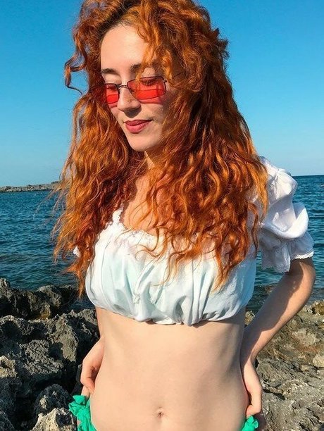 Madeleine Baldachino