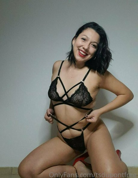 Foto desnuda filtrada de OnlyFans de Tsdupontfree