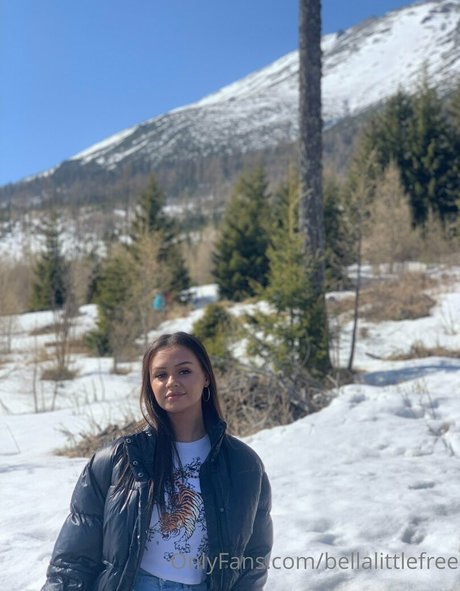 Bellalittlefree22