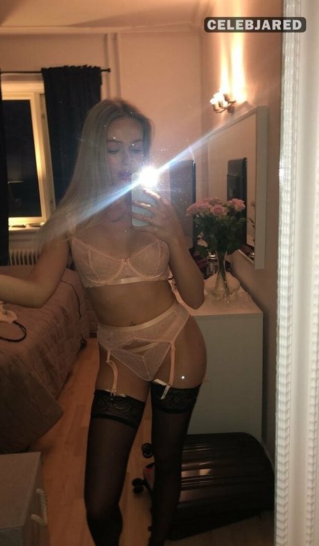 Foto desnuda filtrada de OnlyFans de Frederikke Bach