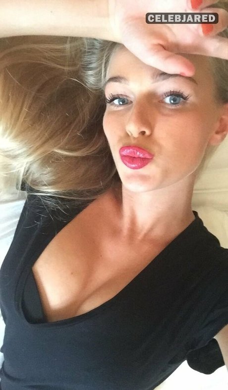 Foto desnuda filtrada de OnlyFans de Frederikke Bach