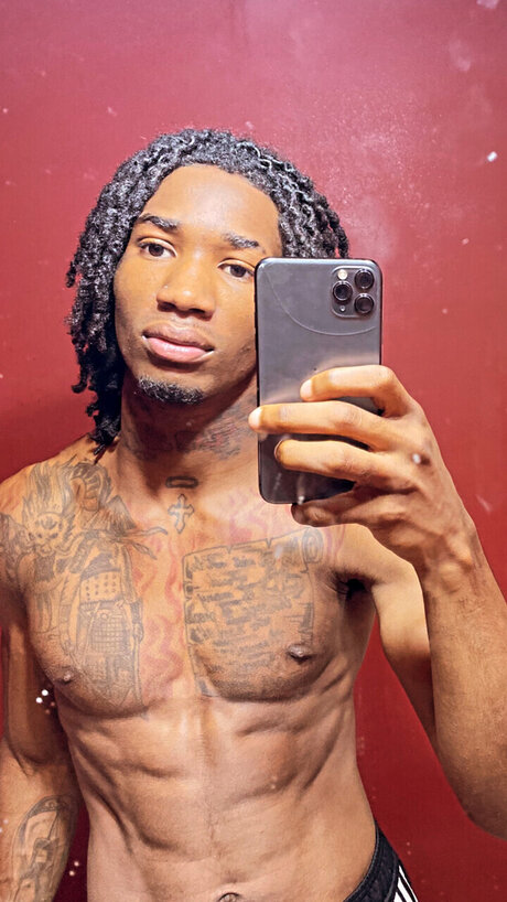 Foto desnuda filtrada de OnlyFans de Sir Dre 