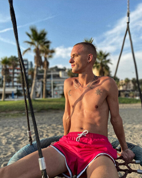 Dominikkk   Brandnew