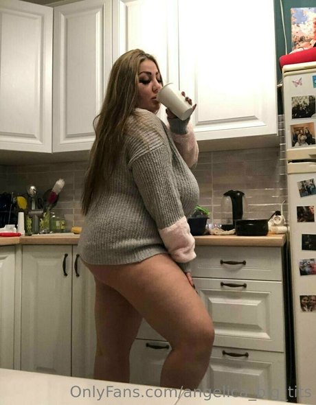 Angelicabigtits
