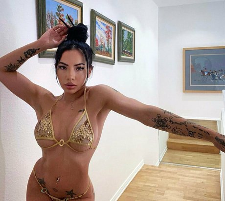 Foto desnuda filtrada de OnlyFans de Lilkymchiii