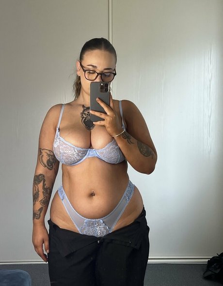 Foto desnuda filtrada de OnlyFans de Ceebaby222
