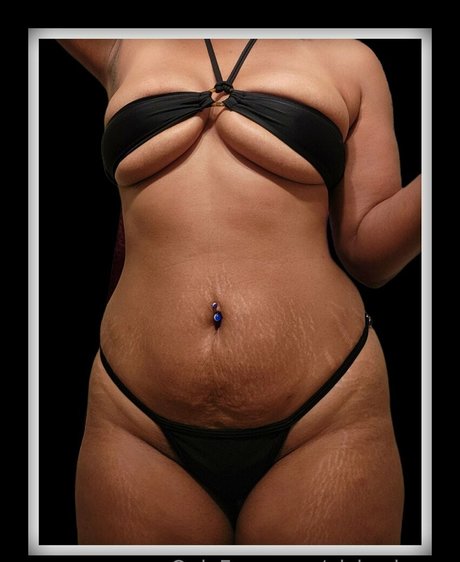Foto desnuda filtrada de OnlyFans de Nickeyjames