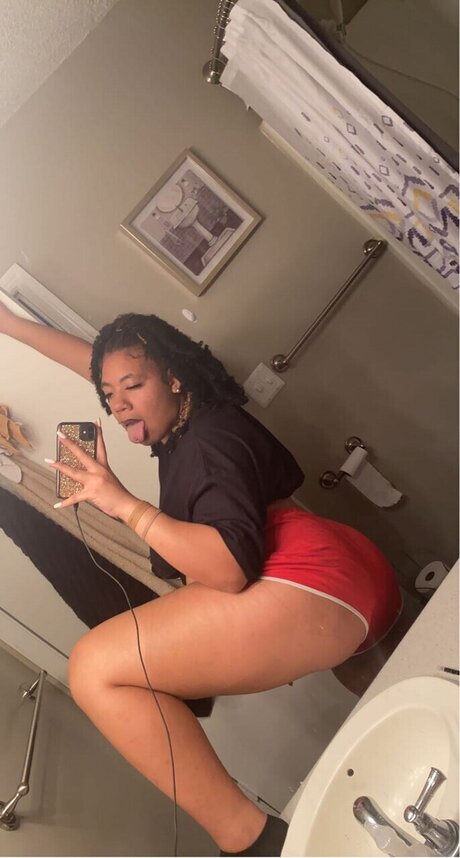 Lightskinnbaby 