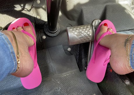 Mimifootnip