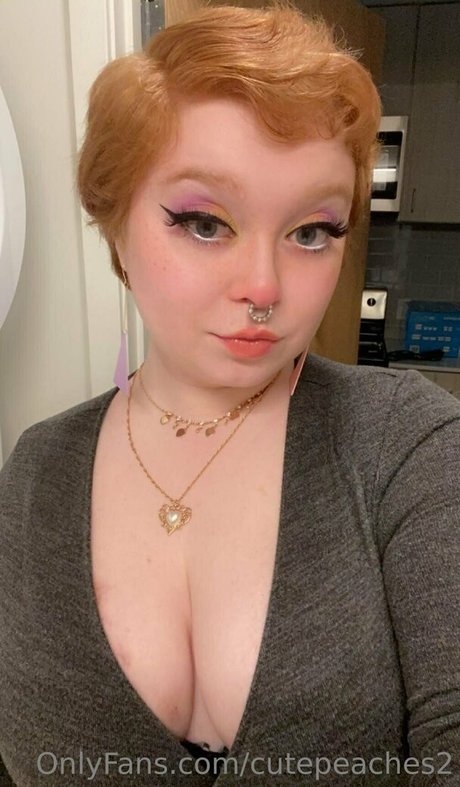 Cutepeaches2