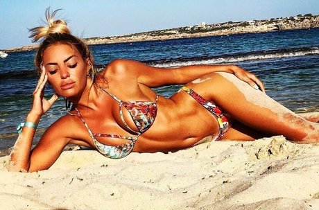 Foto desnuda filtrada de OnlyFans de Elena Morali