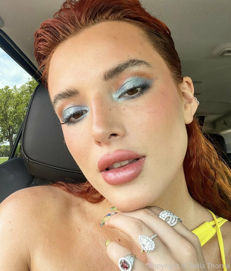 Bella Thorne
