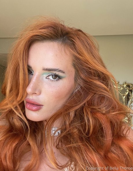 Bella Thorne
