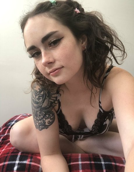 Foto desnuda filtrada de OnlyFans de Hnnnyy