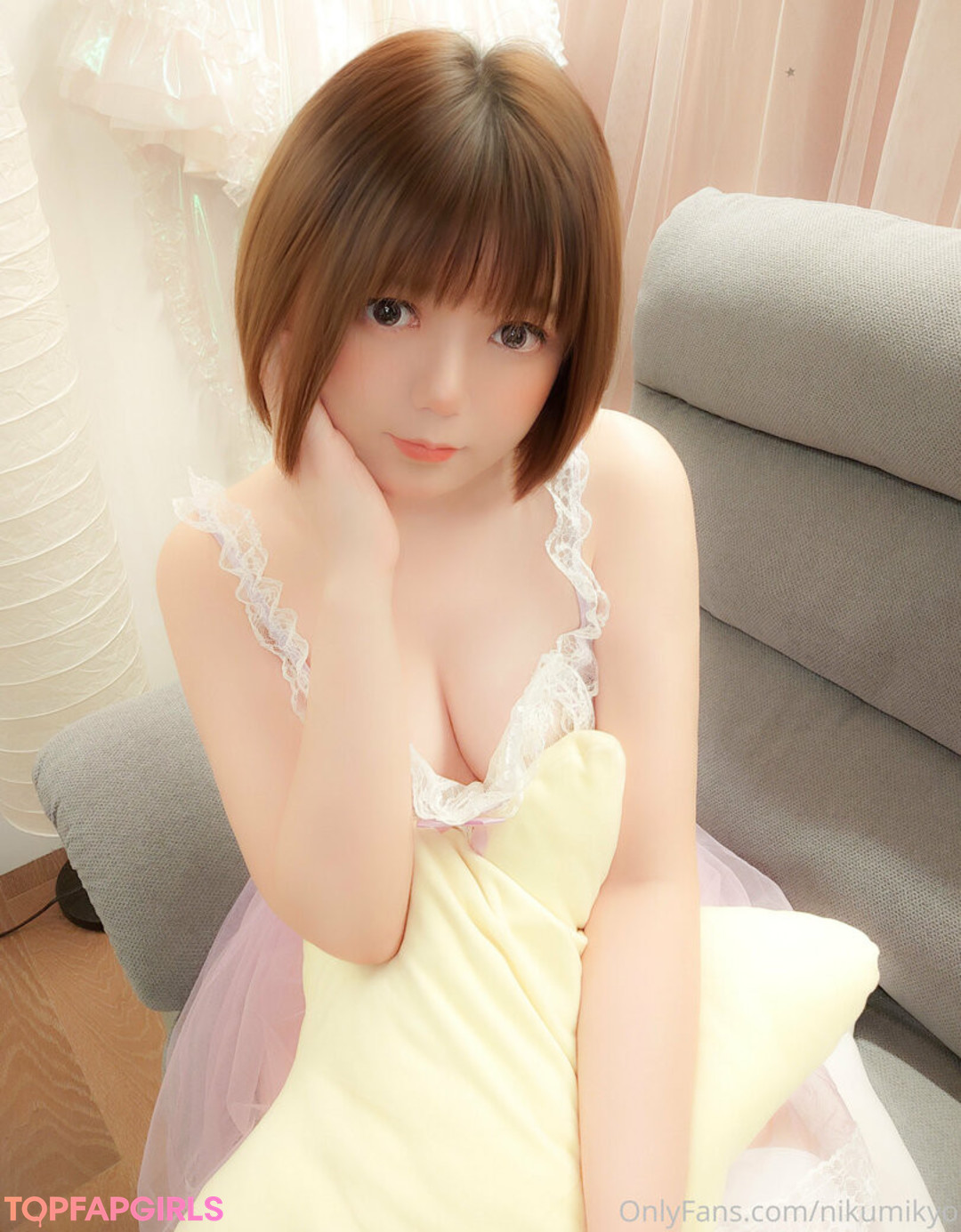 Foto desnuda filtrada de OnlyFans de Nikumikyo #1249