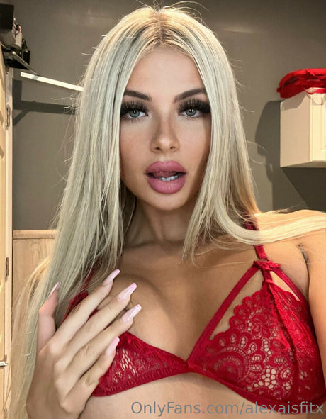 Foto desnuda filtrada de OnlyFans de Alex Wood