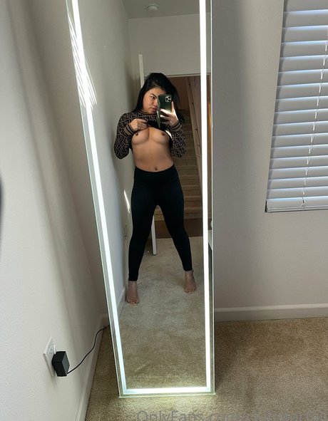 Foto desnuda filtrada de OnlyFans de Cindy Starfall