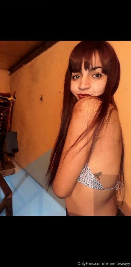 Foto desnuda filtrada de OnlyFans de Brunettesexyy