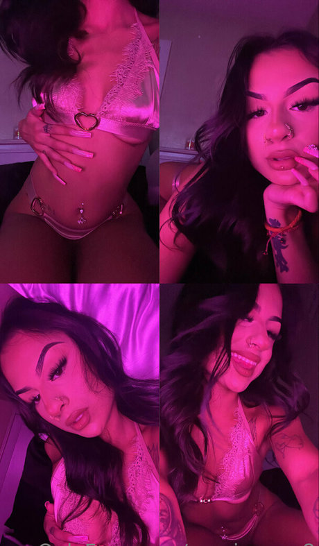 Foto desnuda filtrada de OnlyFans de Moniqueee8
