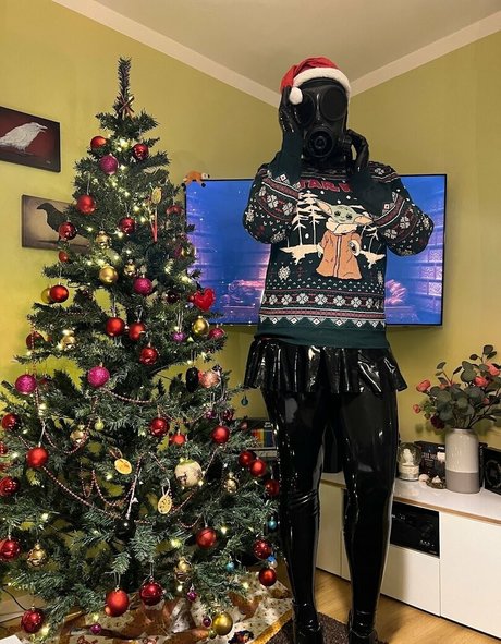 Heavyrubberette_free