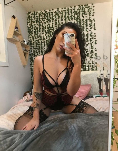 Foto desnuda filtrada de OnlyFans de Bluubaby5