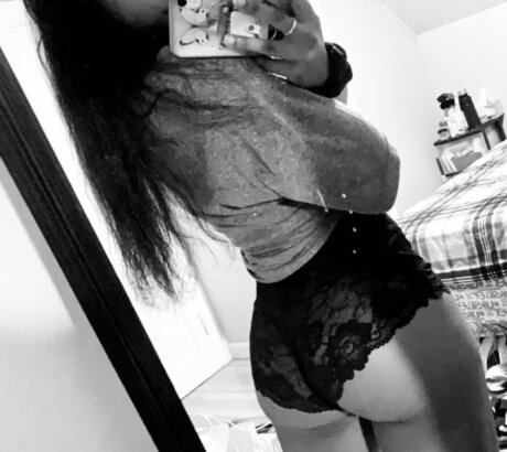 Foto desnuda filtrada de OnlyFans de Jazzlynn