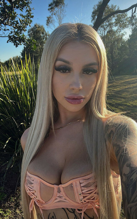 Foto desnuda filtrada de OnlyFans de Charlixe