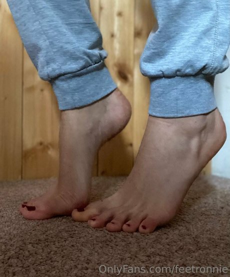 Feetronnie