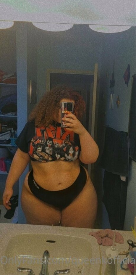Foto desnuda filtrada de OnlyFans de Queenkofficial