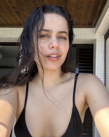 Foto desnuda filtrada de OnlyFans de Yasmin Yassine