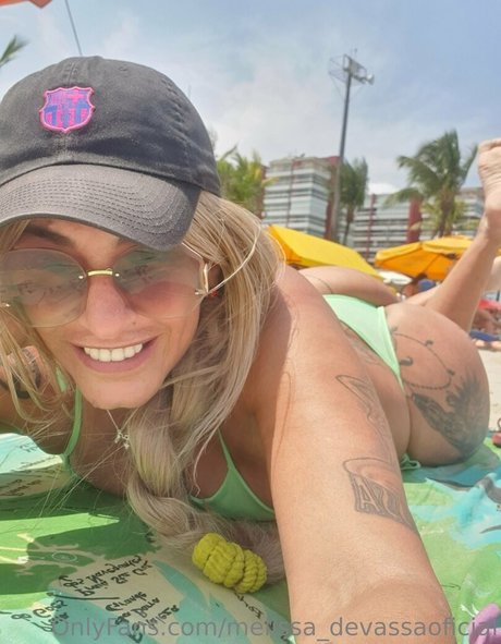 Melissa_devassaoficial