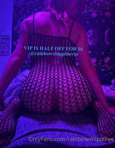 Rainbowxhippiiiee