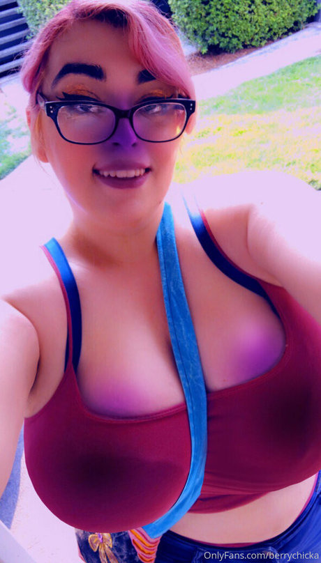Foto desnuda filtrada de OnlyFans de Berrychicka
