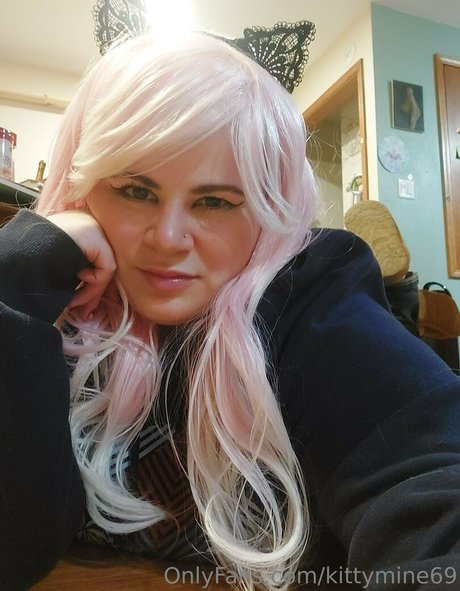 Foto desnuda filtrada de OnlyFans de Kittymine69