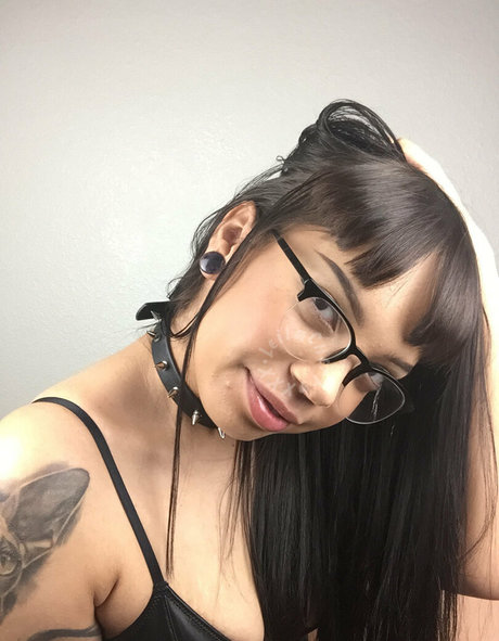 Foto desnuda filtrada de OnlyFans de Leilacherryfree