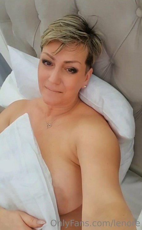 Foto desnuda filtrada de OnlyFans de Lenore