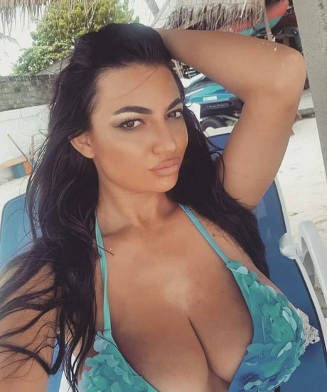 Foto desnuda filtrada de OnlyFans de Lupulescu P