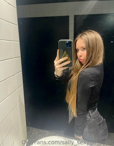 Sally_sexygir_spott